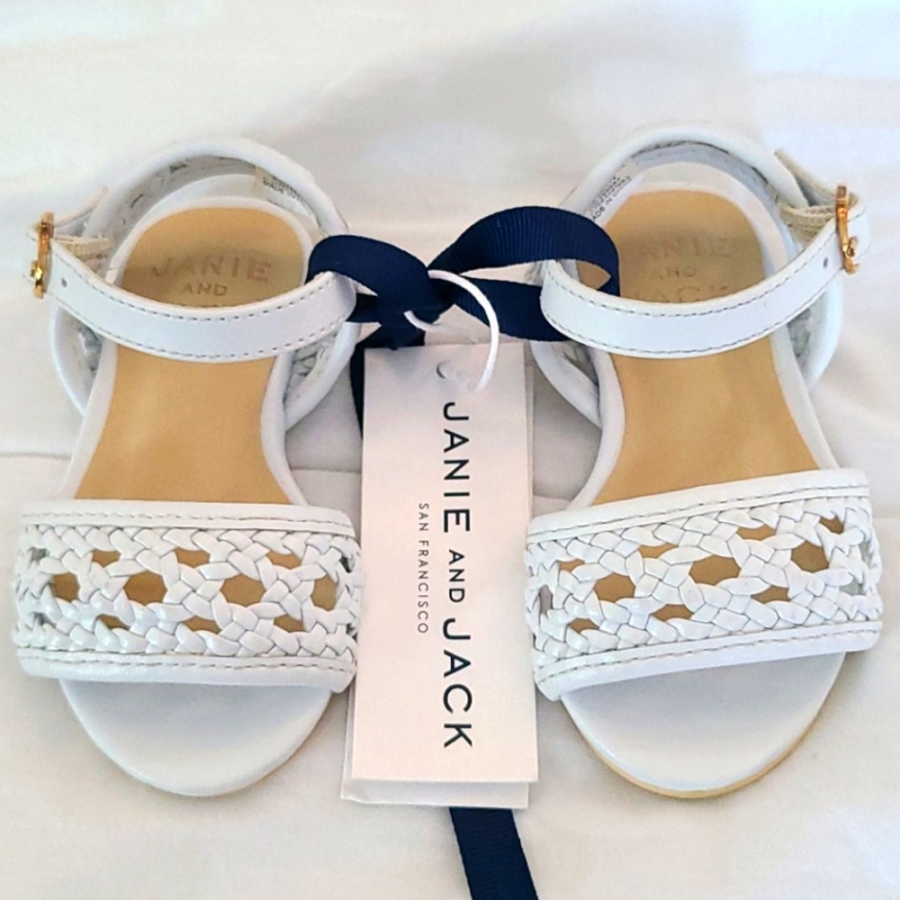 SOLD‼️Janie and Jack Sandals